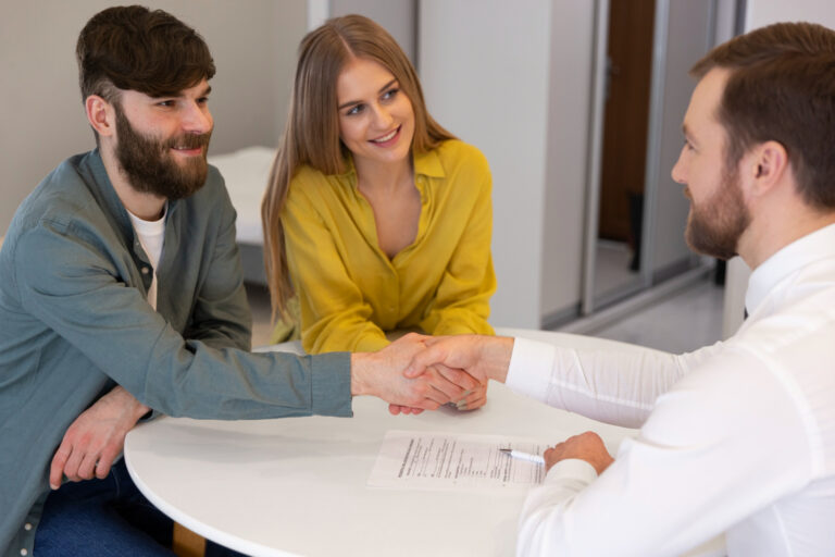 Contrato de promesa de compraventa vs. contrato de compraventa en una operación inmobiliaria